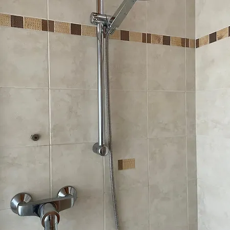Casa Giarella شقة إيزولا ديلا سكالا